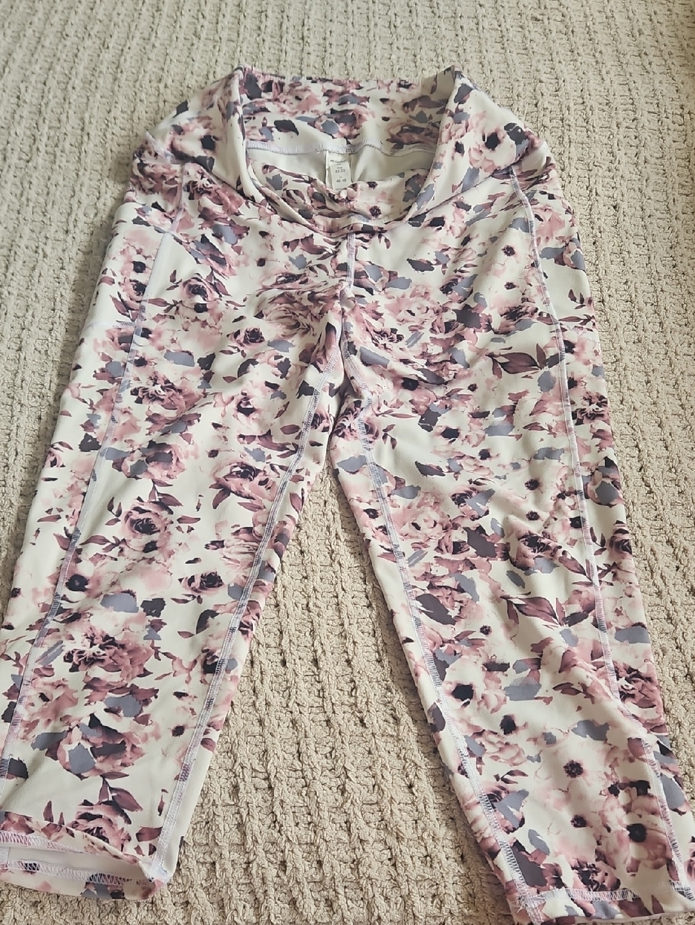 Marika Floral Pink and Gray Capri Leggings
